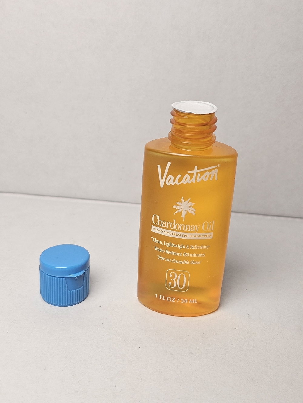 Chardonnay Oil SPF 30 Sunscreen - Blue Cap, Orange Bottle 1 FL OZ Travel Size - Picture 3 of 5